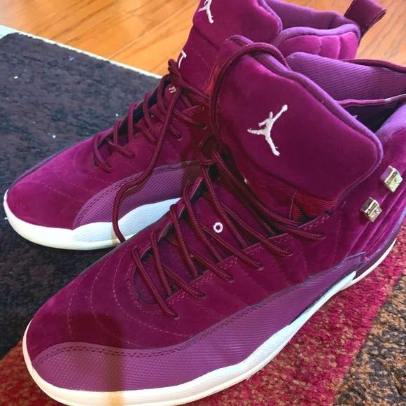 Velvet burgundy nike shoes Clearance